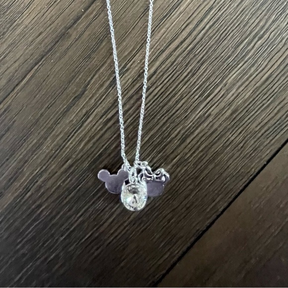 °o° Mickey & Minnie Necklace from Disneyland - Picture 3 of 10